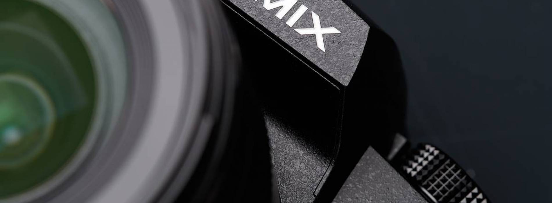 Así es la LUMIX G90, la nueva cámara mirrorless de Panasonic