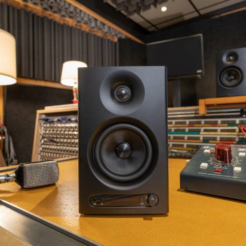 Vulkkano PRO4: por qué son el aliado perfecto para un home studio – Sus 10 claves