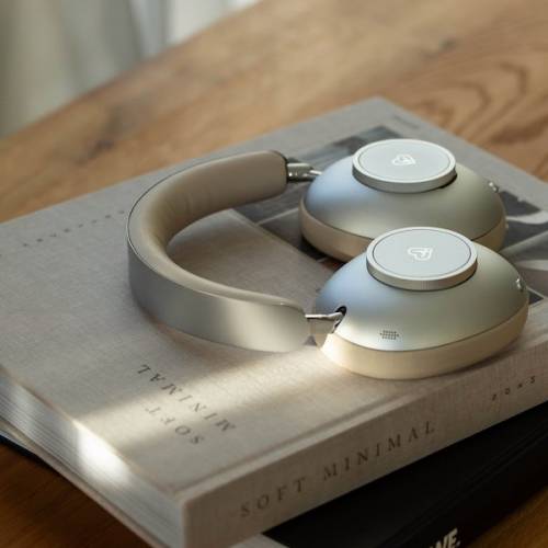 Loewe: imagen, sonido e inteligencia hablan el mismo idioma